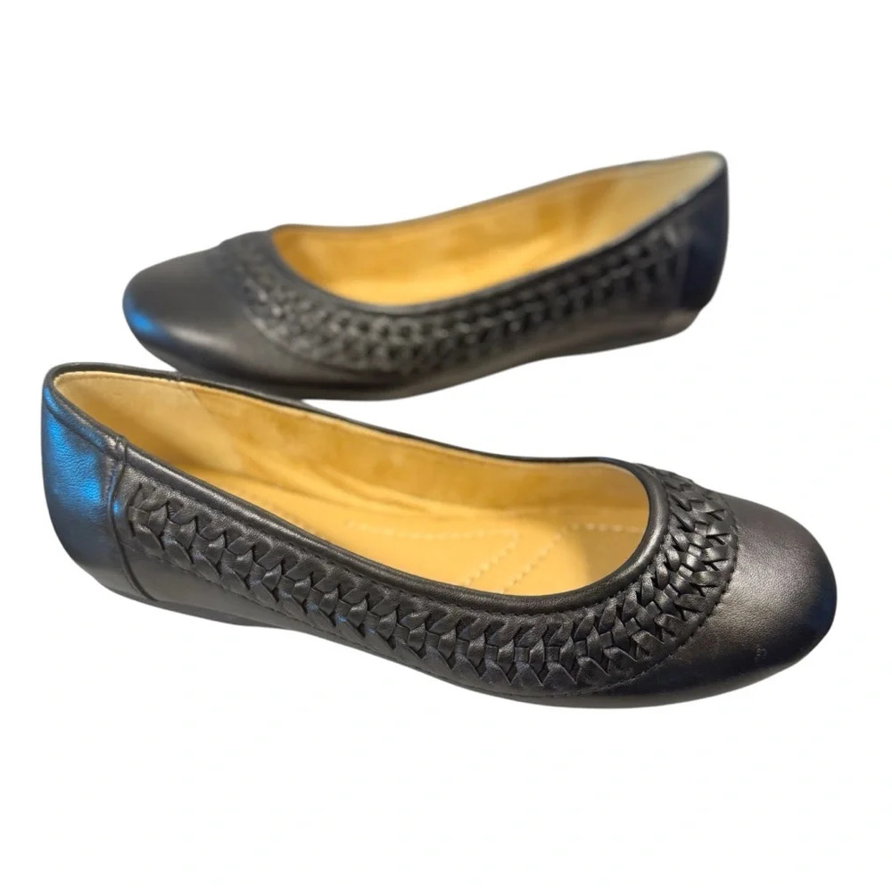 Earth Black Woven Flats Sophisticated Comfort